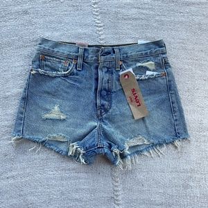 LEVIS wedgie fit short